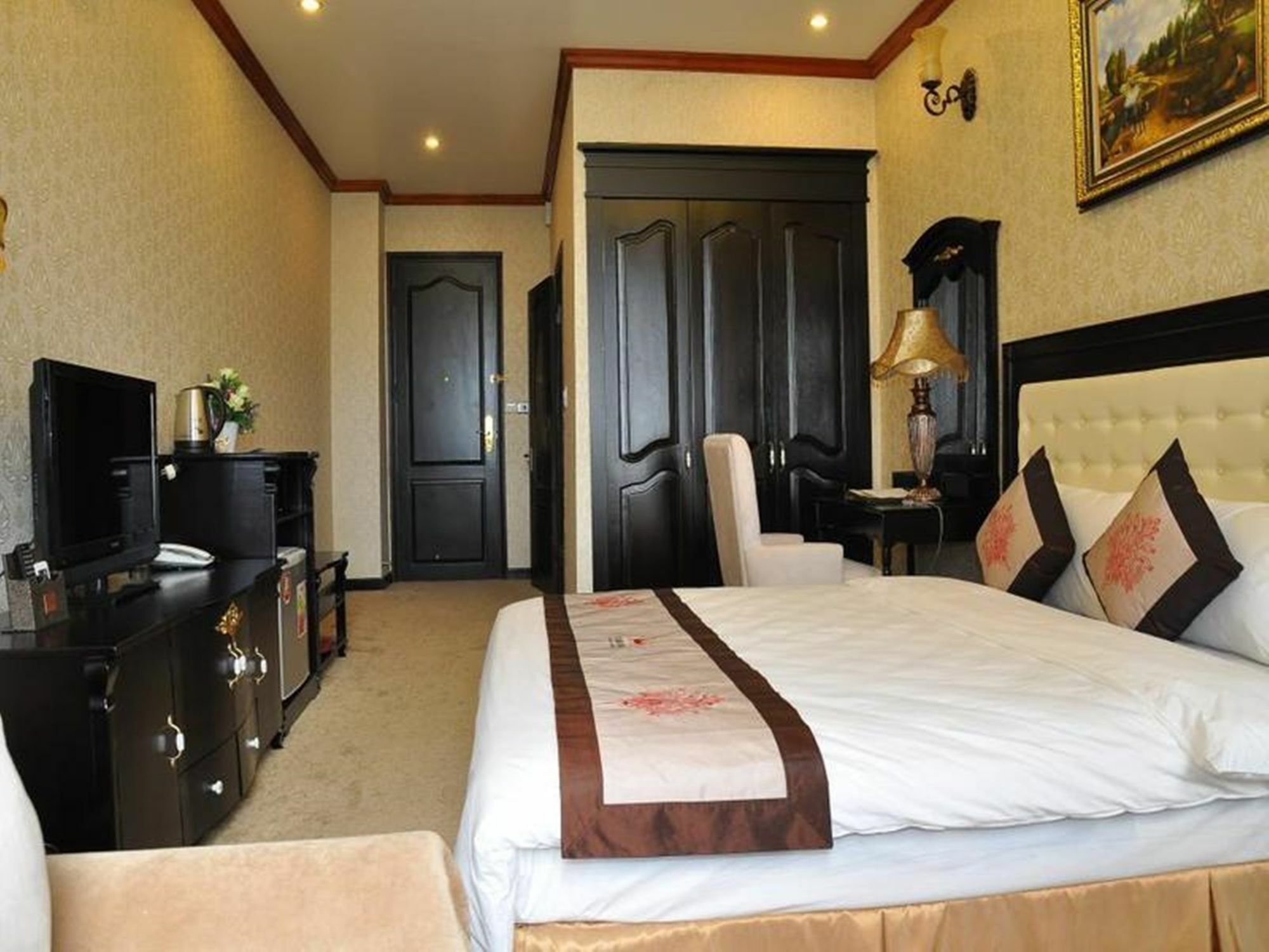 Phuong Anh Hotel 1 Hai Duong Экстерьер фото