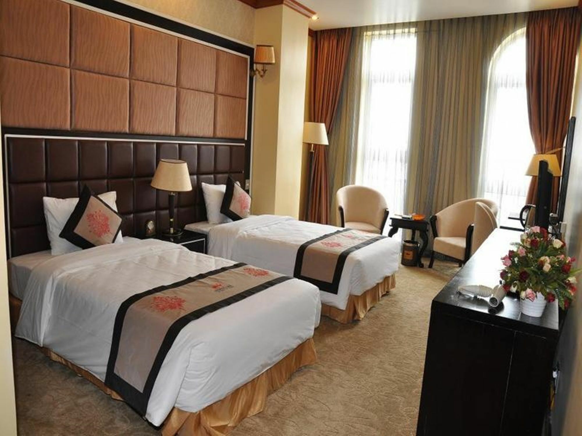 Phuong Anh Hotel 1 Hai Duong Экстерьер фото